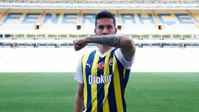 Umut Nayir'den Galatasaray'a gözdağı: Kadıköy'den çıkış yok