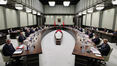 Memur ve emekli maaşları da masada. Cumhurbaşkanlığı Kabinesi bugün toplanıyor