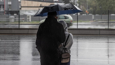 Meteoroloji 9 ili öğleden sonrası için uyardı: Gök gürültülü sağanak geliyor