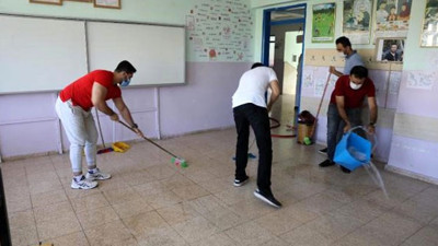 Bağış yapamayan velilere “paran yoksa okulu temizle” dendi