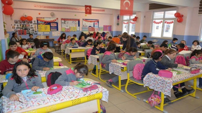 Uzmanından öğrenci ve ebeveynlere uyarı. Bu ürünlerden uzak durun. Kanser saçıyor