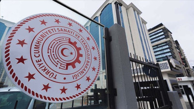 Sanayi ve Teknoloji Bakanlığı'ndan İBB'ye 5 Milyarlık yatırım teşvik belgesi