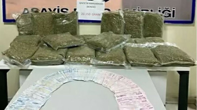 İzmir'de 20 kilo bonzai ele geçirildi