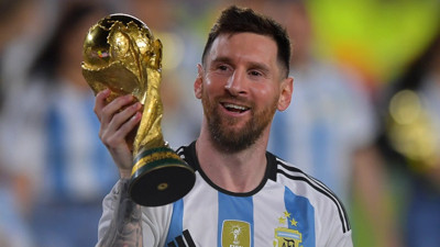 Messi'den hayranlarını üzen karar