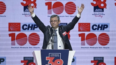 Son Dakika... Özgür Özel CHP’nin 8. genel başkanı oldu