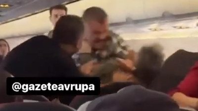 Şiddetli kavga uçağı geri döndürdü