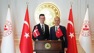 Bakan Yerlikaya, Danimarka Göç ve Entegrasyon Bakanı ile görüştü