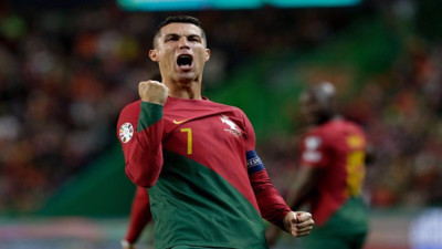 Fenerbahçe'ye Ronaldo piyangosu. Yedek kalmasını bekliyorlar