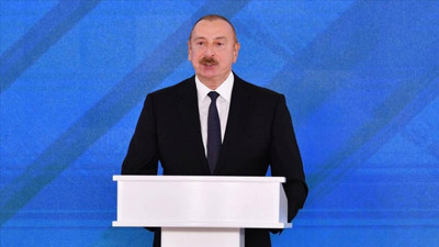 Aliyev: Gazze'deki gerilimin bir an önce giderilmesini umuyoruz