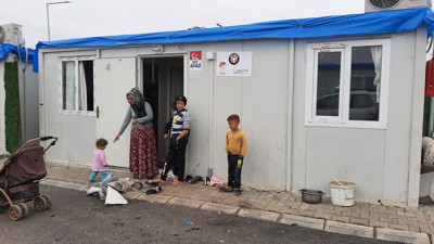 Kalbi duran bebeği jandarma kalp masajı ve suni teneffüsü ile hayata döndürdü