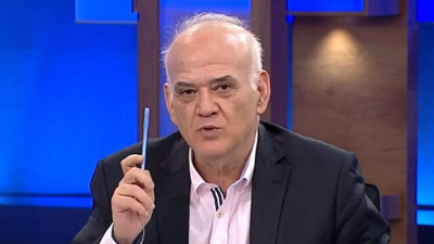 Ahmet Çakar'dan derbi sonrası olay yaratacak yorum: Net bir penaltı ve kırmızı kart