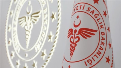 Eczacı, tabip, diş hekimi için 2024 yılı ilk defa ve yeniden atama kurası ilanı