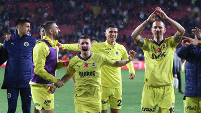 Fenerbahçe adım adım rekora koşuyor. 2 maç kaldı
