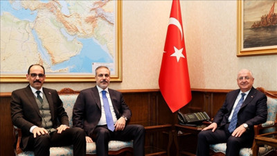 Bağdat’a kritik ziyaret! Fidan, Milli Savunma Bakanı ve MİT Başkanı ile yarın Bağdat'a gidecek