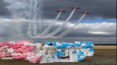 Gösteri uçaklarıyla düzenledikleri 'cinsiyet belirleme partisi' sosyal medyada eleştirilerin odağı oldu