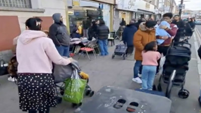 Londra'da çekilen görüntülerdeki mülteci yoğunluğu şaşırttı