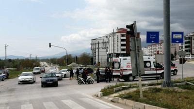 Tokat'ta iki araç birbirine girdi. 4 yaralı