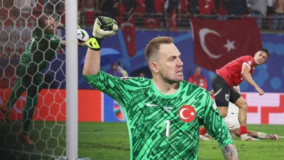 Mert Günok: Babam da kaleciydi