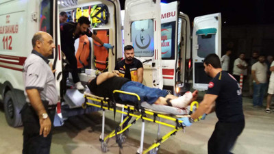 İçki içmelerinden rahatsız oldu komşularını bıçakladı