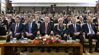 AYM Başkanı, Erdoğan salondayken konuştu: Bir gün mizan kurulur, hesabı bizden sorulur