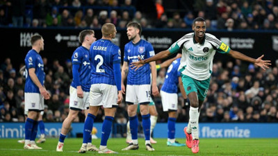 Newcastle United, Ipswich Town deplasmanında coştu