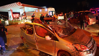 Feci kaza!:Ters yöne girdi1 ölü, 2 yaralı