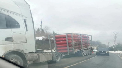 Ordu'da doğalgaz yüklü dorse tırdan koptu