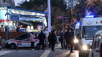 Medikal dükkânında dehşet! Çift tabanca ile katliam yaptı: Kayınpederini ve 2 damadını öldürdü