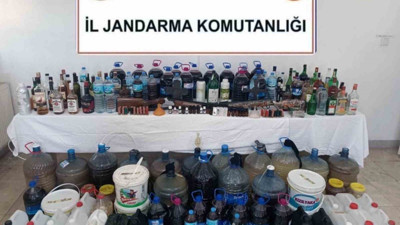 Muğla'da litrelerce kaçak içki ele geçirildi