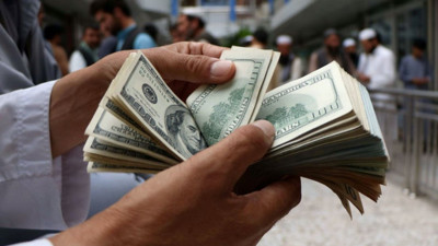 Dünyaca ünlü dev bankadan 'Eyvah' dedirten dolar tahmini. Net tarih verdi