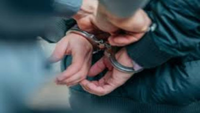 İzmir'de uyuşturucu operasyonu: 4 kilo 92 gram ele geçirildi