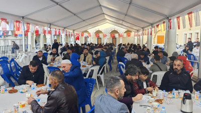 Arnavutköy'de geleneksel bayram sofraları kuruldu