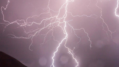 Meteorolojiden yıldırım düşmesi uyarısı