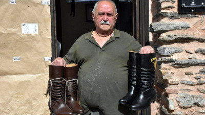 Çırak olarak başladı, 64 yıldır yapıyor...