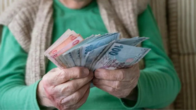 Emekliye zam müjdesi mi, hayal kırıklığı mı? Temmuz'da ne olacak?