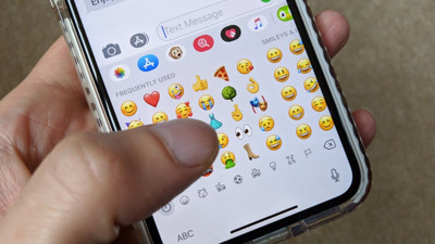 69 yaşındaki adamın attığı mesaj hayatını kararttı! Mahkeme "suçlu" dedi