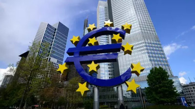 Euro Bölgesi'nde ekonomik toparlanma sinyali