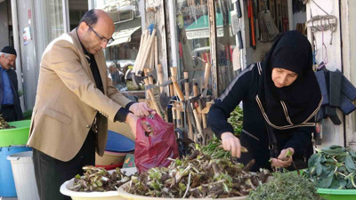 Van'da dağlardan gelen şifa! Altın değerinde fiyatları uçtu
