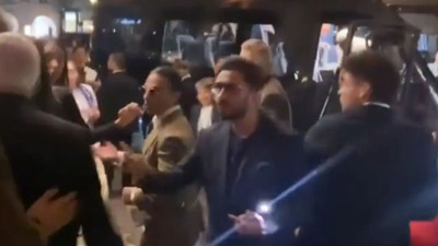 Nusret'e büyük şok! Zenginliği bu kez işe yaramadı: Kapıdan kovuldu...