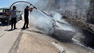 Çanakkale'de feci olay! Otomobil alev aldı, bir kişi öldü