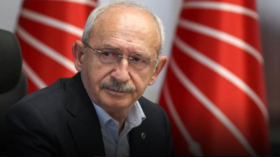 Partilere kayyum atanabilir mi? Eski Adalet Bakanı'ndan kritik açıklama
