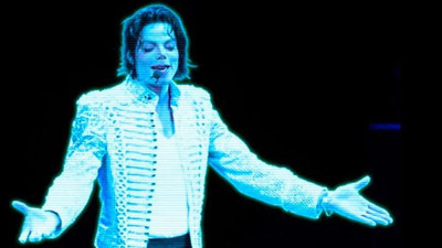 Dijital sahnenin canlı ruhları! Hologram devrimi