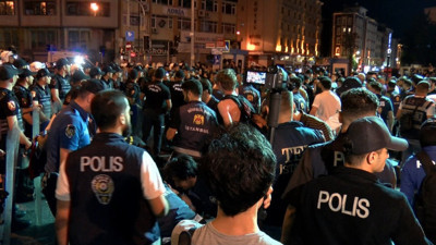 Bakan Yerlikaya: Saraçhane'de 42 kişi gözaltına alındı