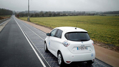 Güneş ışığından elektriğe öncü proje! Otoyollar elektrik üretiyor