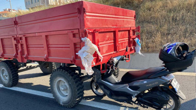 İpsala’da kaza! Motosiklet traktör römorkuna tosladı: Sürücü savruldu