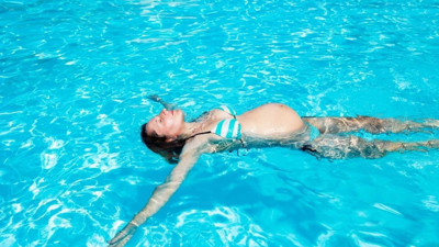 Hamilelikte tatil keyfini zehir etmemek için uzmanlardan dikkat çeken öneriler