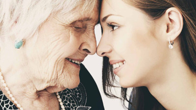 Yaşlanma bulaşıcı mı? Uzmanlar ve bilim bakın ne diyor