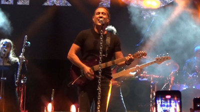 Kıraç Kızıldağ Yaylası’nı şarkılarıyla salladı!