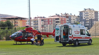 Ambulans helikopter 80 yaşındaki hasta için havalandı