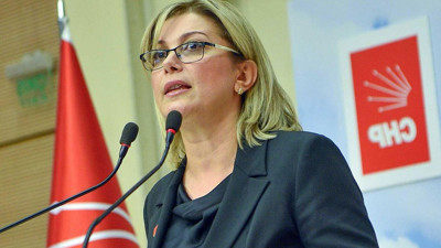 CHP'li isimden o partiye yaylım ateşi!